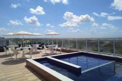 空中泳池和屋頂泳池建設(shè)注意事項(xiàng)